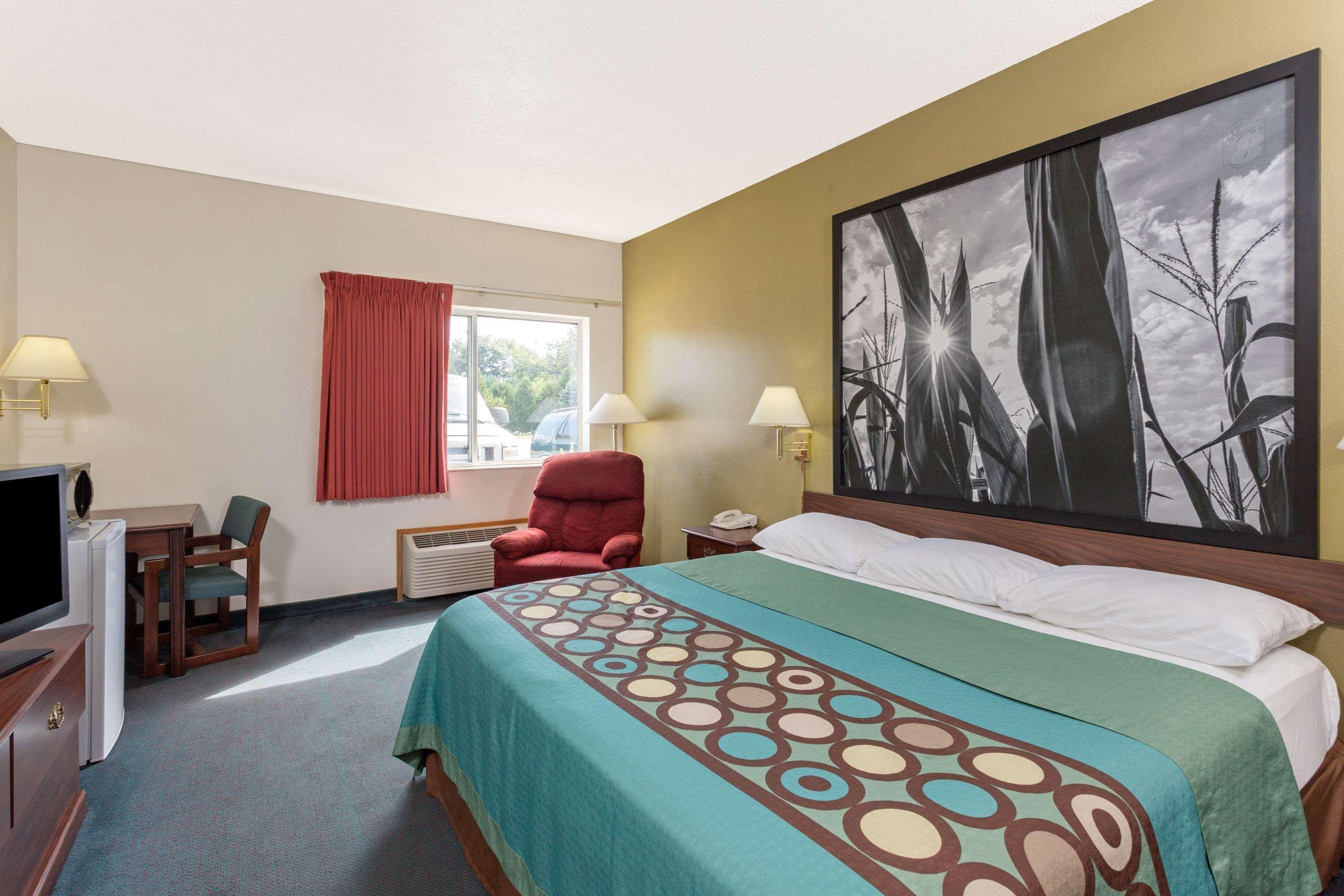 ซูเปอร์ 8 บาย วินด์แฮม เครสโก ไอโอวา Hotel Cresco ภายนอก รูปภาพ